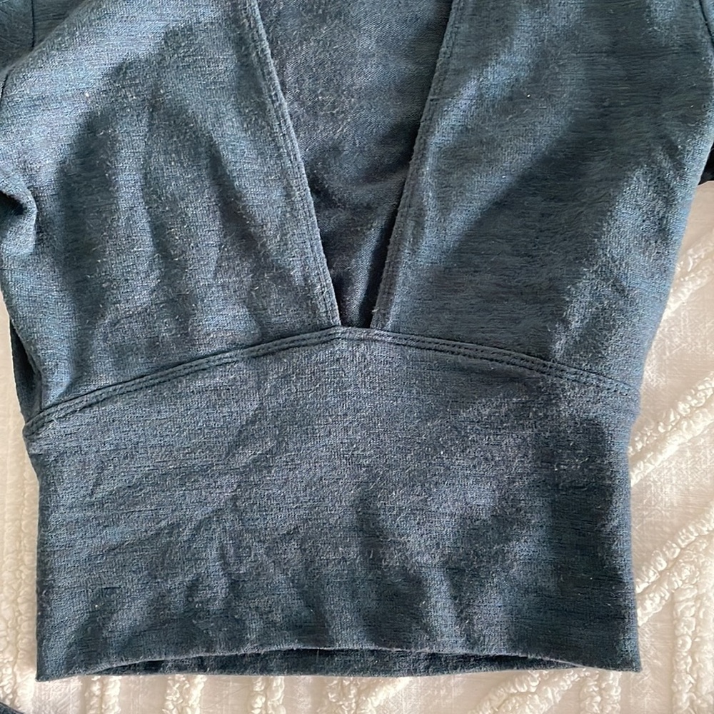 Wilfred Deep V-Neck Cropped Top in Dark Teal - Picture 3 of 7